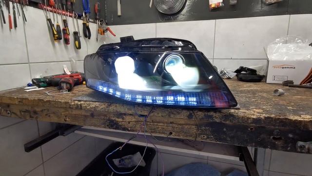 lampy Audi A4 B8 + projektory BI-LED + czarne wnętrze + listwa LED do jazdy dziennej смотреть онлайн