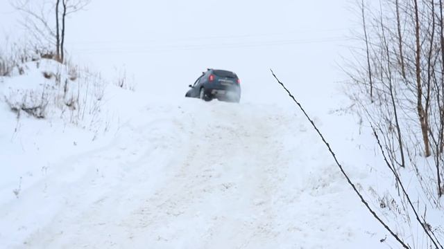 Нива и Дастер в горку. смотреть онлайн