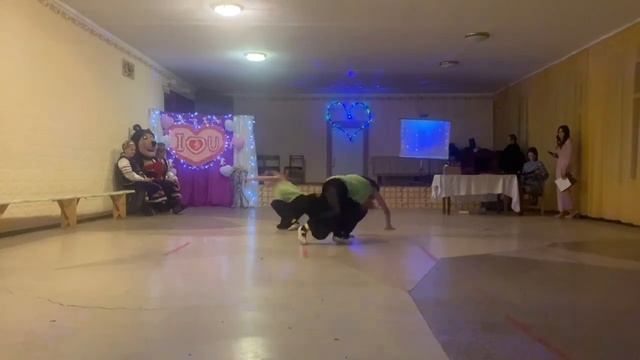 танец под песню imagine dragons natural смотреть онлайн