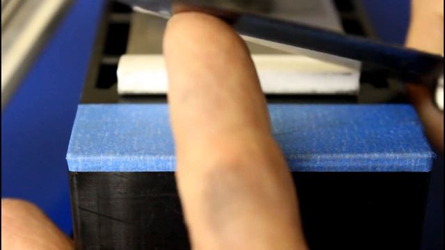 Sharpening the Benchmade Griptilian / Matrix Stones смотреть онлайн