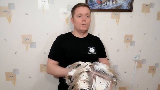 Как красить блонд с затемненными корнями | Окрашивание волос смотреть онлайн