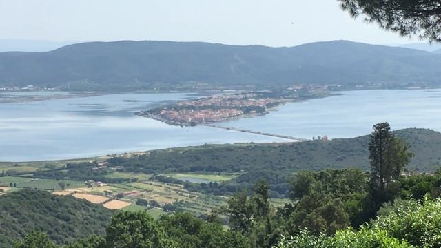 View of Orbetello from Monte Argentario (Tuscany, Italy) смотреть онлайн