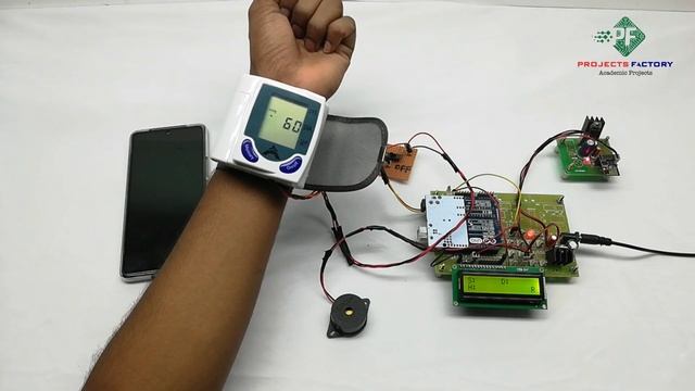 IOT Blood Pressure Monitoring System смотреть онлайн