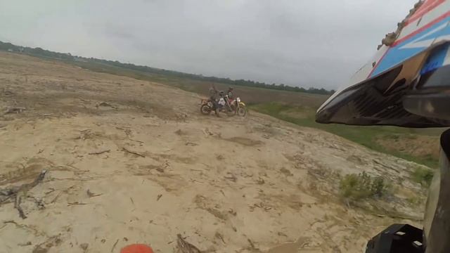 Эндуро покатушки №2 Honda cr125 Suzuki TS200R Suzuki DR250 смотреть онлайн