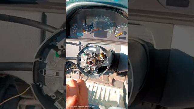 Mercedes E320 C1140 обрыв датчик поворота руля смотреть онлайн