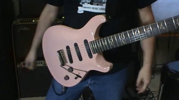 2009 Paul Reed Smith 305 PRS Guitar Review By Scott Grove