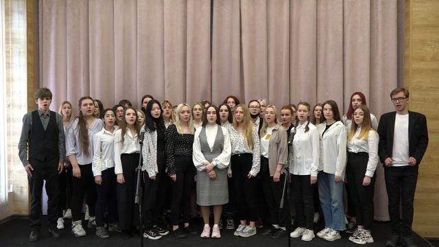 Песня «Десятый наш десантный батальон». Исполняют студенты КДПИ им. Карла Фаберже