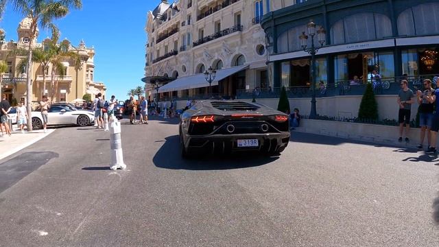 POLICE vs SUPERCARS AU TOP MARQUES MONACO 2022 ! DES HYPERCARS DE PARTOUT ! смотреть онлайн