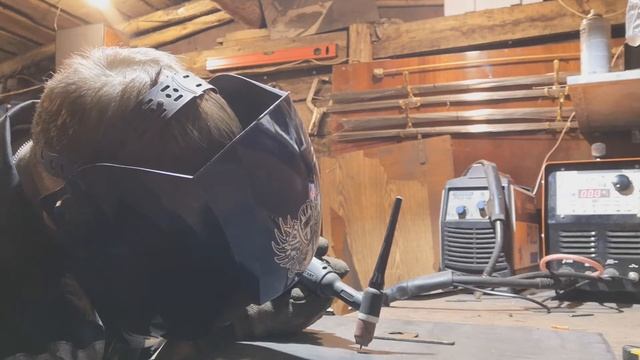 Настройка прихваток на НЕОНЕ ВД 201 AC/DC,ТИПО ХОЛОДНАЯ СВАРКА смотреть онлайн