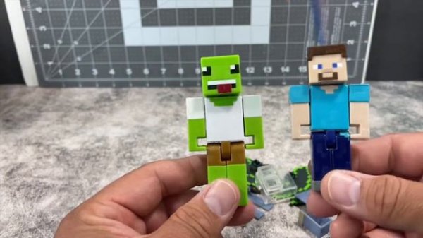 Minecraft Creator Series Party Shade Action Figure by Mattel