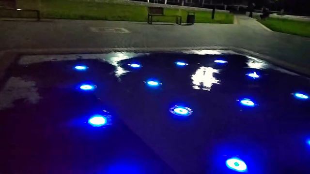 Новосокольнический фонтан и вечный огонь смотреть онлайн