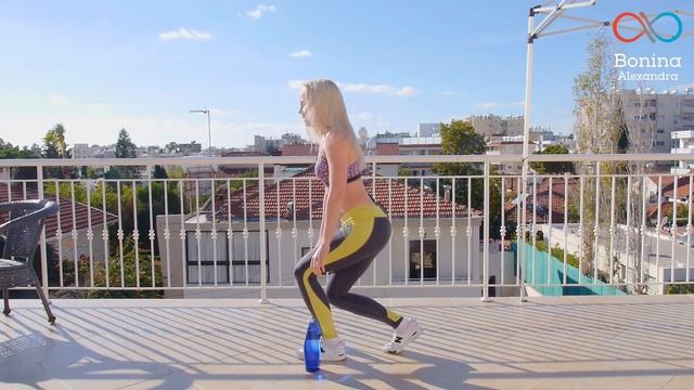 ►Как правильно поднимать тяжести. Как поднять гантели с пола. смотреть онлайн