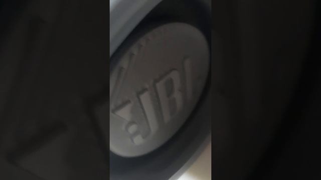 JBL CHARGE 4 BASS TEST смотреть онлайн