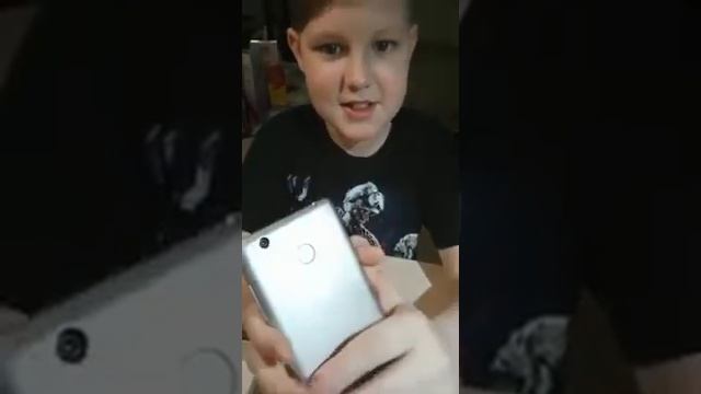 Телефон Xiaomi redmi 3S смотреть онлайн