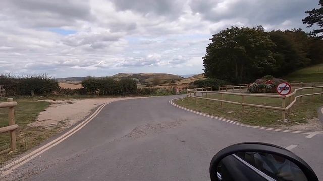 We flew 1500 miles to see Durdle Door Its a magic place on Earth смотреть онлайн