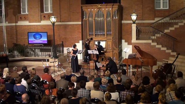 Antonio Vivaldi - Sonata For Violin, Oboe, Organ And Continuo, RV 779