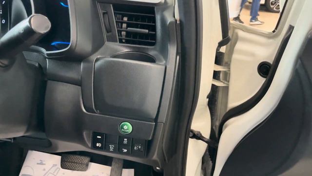 Honda Fit, 2016 год смотреть онлайн