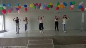 Танец под ягодку-малинку!!