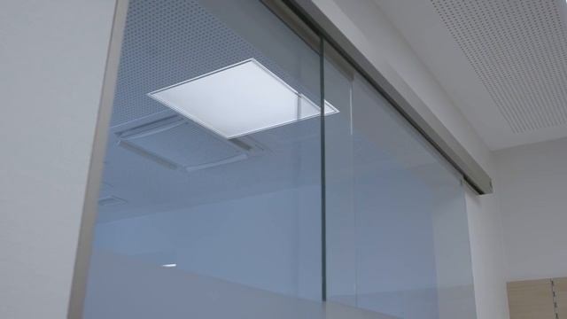 Системы безопасности и контроля доступа dormakaba в больнице в г. Санкт-Пёльтен, Австрия смотреть онлайн