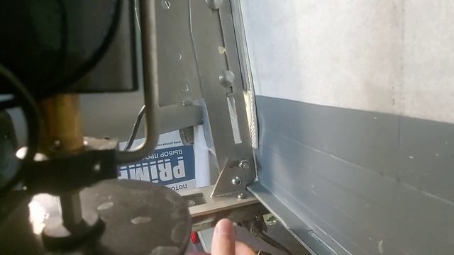 Установка и доработка (подделки) универсальной струбцины под Lowrance на лодку НДНД + ИСПЫТАНИЕ. смотреть онлайн