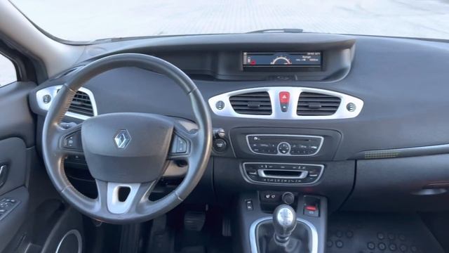 Renault Grand Scenic 3 смотреть онлайн