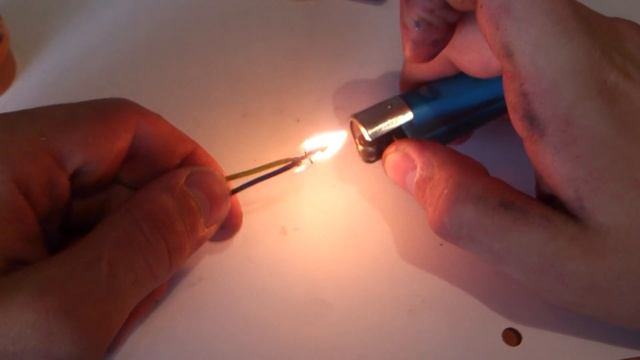 Как паять без ЭЛЕКТРИЧЕСТВА {{As soldering without electricity}} смотреть онлайн