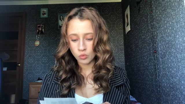 Что в моей сумке в университет? 📚 смотреть онлайн