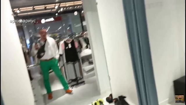 СИМОНОВ СЕРГЕЙ - ШАРАШИМ С ОНДАТРОЙ ПО СЕКОНД-ХЕНДАМ МОСКВЫ. ОНДАТРА РАЗГРУЗИЛА ДОНА НА 40 К..