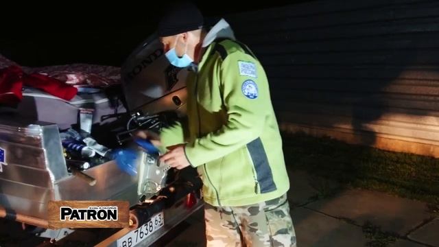 Замена масла в редукторе Honda 50BF смотреть онлайн