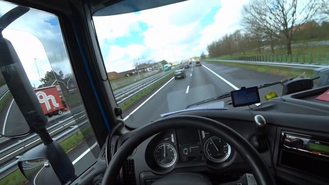 Каденция в Германии LKW+Штаплер (немного подробностей) смотреть онлайн