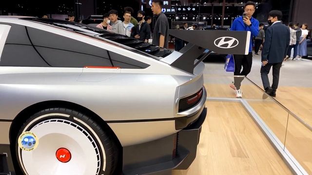 All New Hyundai N Vision 74 Concept Walkaround—2023 Shanghai Motor Show смотреть онлайн