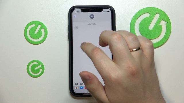 How to Like a Text on iPhone // Leaving a Heart on an iMessage Text смотреть онлайн