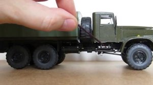 Сравнение КрАЗ 255 и 256 Автолегенды (АИСТ) и Саратов 1:43
