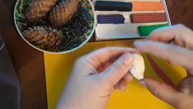 Занятие по лепке "Ёж" с воспитателем группы №10 "Василёк" Вощинской Еленой Борисовной смотреть онлайн