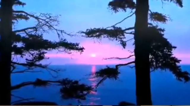 Автор исполнитель Ваня Каштанский! Счастье это любовь смотреть онлайн