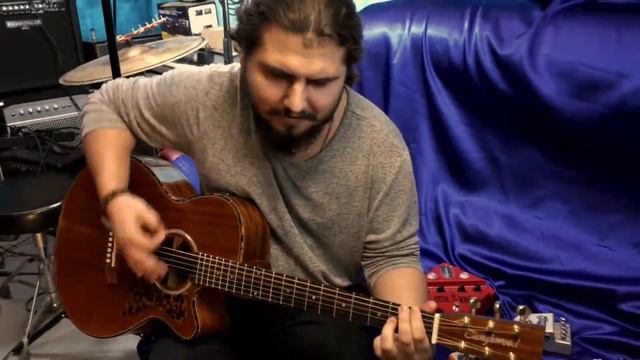 Уроки игры на гитаре 🎸 🎸 🎸 смотреть онлайн
