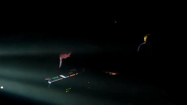 Underworld - Dark & Long -- Live At Ancienne Belgique Brussel 20-03-2015 смотреть онлайн