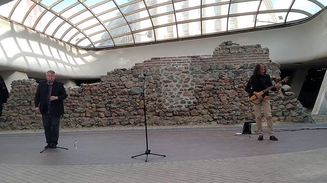Петър Чухов и Иван Христов - ЧЕРВЕН НЕВЕН (live) смотреть онлайн