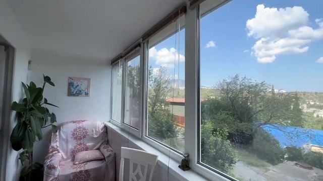 Просторная 2-х комнатная квартира с хорошим ремонтом в Алуште! ? смотреть онлайн