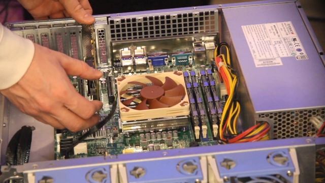 Custom UNRAID Server Upgrades смотреть онлайн