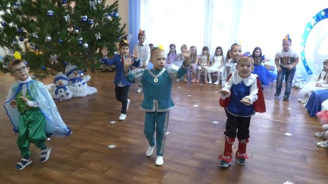 Новогодний утренник 2023 в детском саду смотреть онлайн