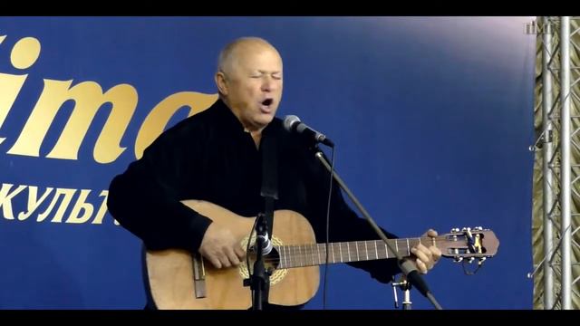 Украинская песня. Поёт Владимир Козеровский. Запорожье 9.12.2018. смотреть онлайн