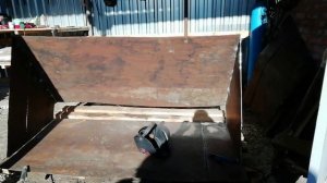 ДЕЛАЮ  ковш для погрузки зерна на ПКУ 0.8. Самодельный ковш на КУН.