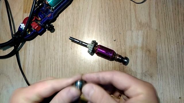 Шумит инструмент? смотреть онлайн