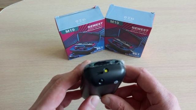 Наушники беспроводные TWS M19 с Power Bank смотреть онлайн