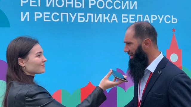 Илез Матиев представил свою творчество на книжной ярмарке на Красной площади. смотреть онлайн