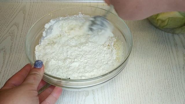 Кабачки в сырном кляре. Теперь кабачки готовлю только так! Самые вкусные! смотреть онлайн