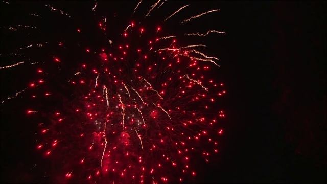 салют день республики смотреть онлайн