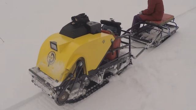 Новогодние покатушки на мотобуксировщиках Рыбак смотреть онлайн