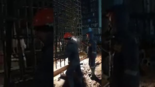 Монтаж арматурного каркаса. Устройство стены в грунте. смотреть онлайн